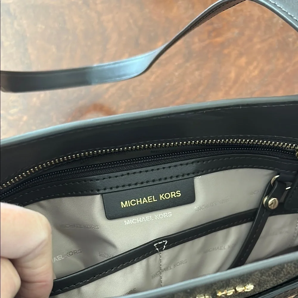Michael Kors elegant michael
